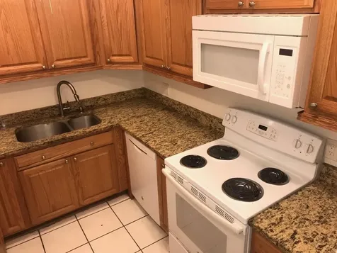 733 SE 1st Way Deerfield Beach FL 33441