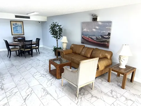 733 SE 1st Way Deerfield Beach FL 33441
