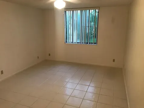 733 SE 1st Way Deerfield Beach FL 33441