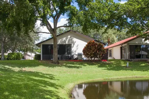 4907 Boxwood Circle Boynton Beach FL 33436