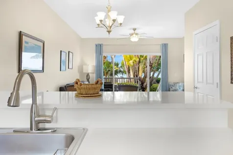 5081 Sunset Village Drive Duck Key FL 33050