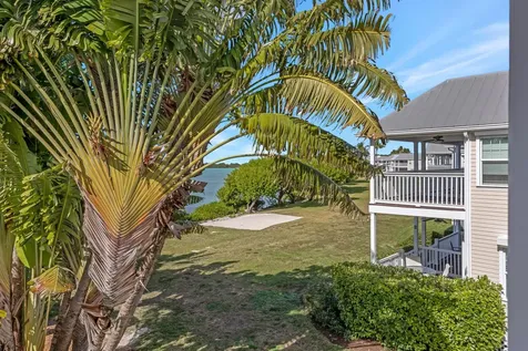 5081 Sunset Village Drive Duck Key FL 33050
