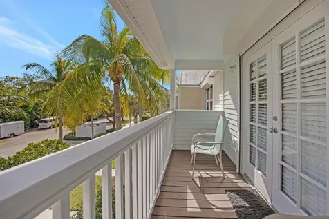 5081 Sunset Village Drive Duck Key FL 33050