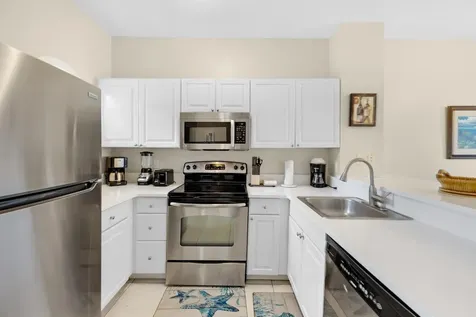 5081 Sunset Village Drive Duck Key FL 33050