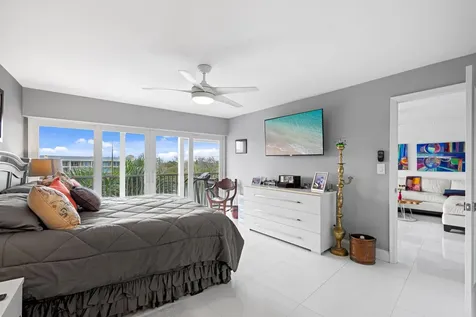 1523 E Hillsboro Boulevard Deerfield Beach FL 33441