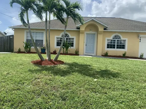 742 Nw Placid Avenue Port Saint Lucie FL 34984