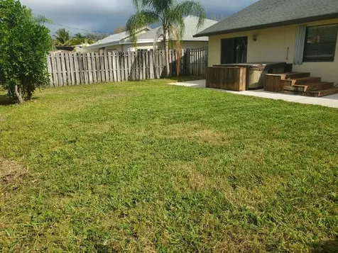 5890 SE Wilsie Drive Stuart FL 34997