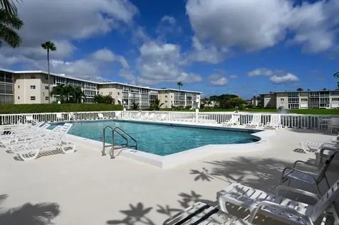 2615 N Garden Drive Lake Worth FL 33461
