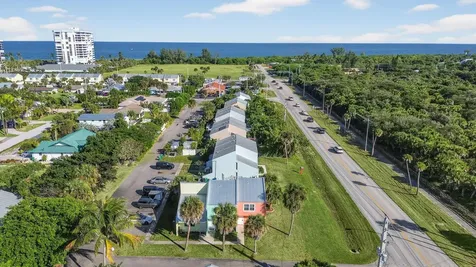 1000 Shorewinds Drive Hutchinson Island FL 34949