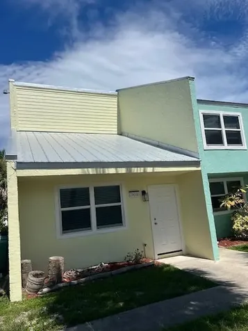 1000 Shorewinds Drive Hutchinson Island FL 34949