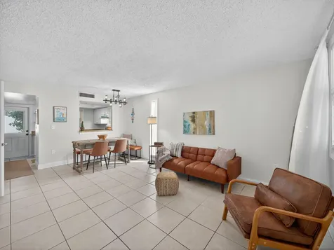 1000 Shorewinds Drive Hutchinson Island FL 34949