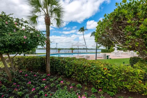 2778 S Ocean Boulevard Palm Beach FL 33480