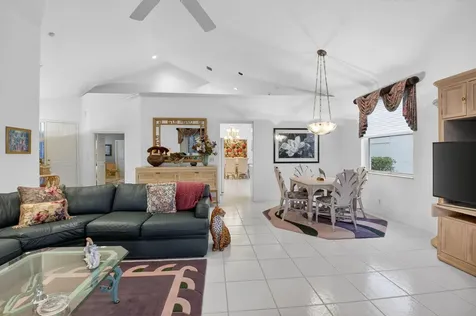 11873 Fountainside Circle Boynton Beach FL 33437