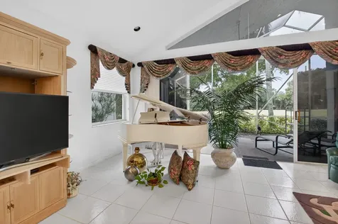 11873 Fountainside Circle Boynton Beach FL 33437