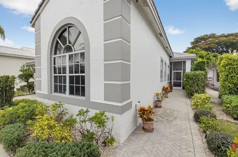 11873 Fountainside Circle Boynton Beach FL 33437