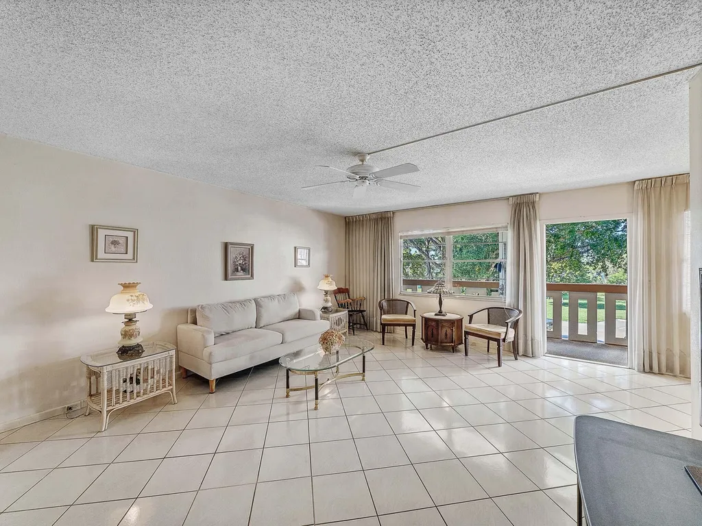 3002 Ventnor Deerfield Beach FL 33442