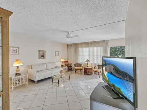 3002 Ventnor Deerfield Beach FL 33442