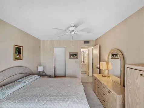 3002 Ventnor Deerfield Beach FL 33442