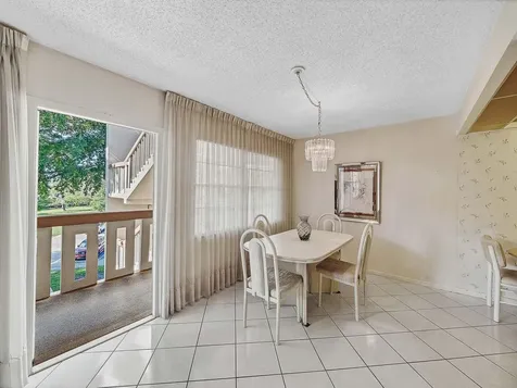 3002 Ventnor Deerfield Beach FL 33442