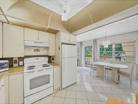 3002 Ventnor Deerfield Beach FL 33442