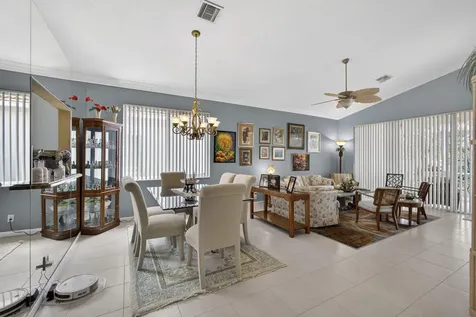 9146 Bay Point Circle West Palm Beach FL 33411