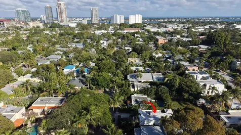 744 Penn Street West Palm Beach FL 33401