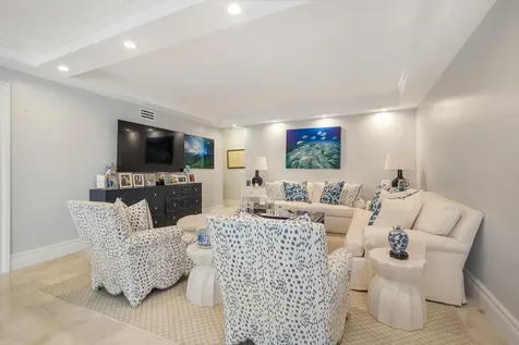 225 Everglade Avenue Palm Beach FL 33480
