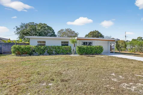 1932 Cedarwood Drive Melbourne FL 32935