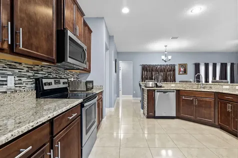 1585 Sw Merchant Lane Port Saint Lucie FL 34953