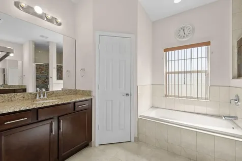 1585 Sw Merchant Lane Port Saint Lucie FL 34953