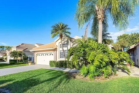 12902 Touchstone Place Palm Beach Gardens FL 33418