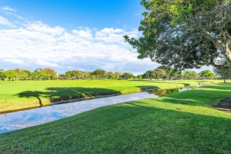 12902 Touchstone Place Palm Beach Gardens FL 33418