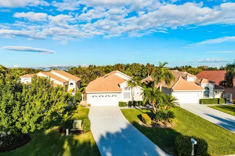 12902 Touchstone Place Palm Beach Gardens FL 33418