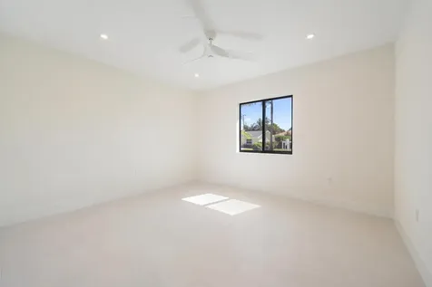 385 Linda Lane West Palm Beach FL 33405
