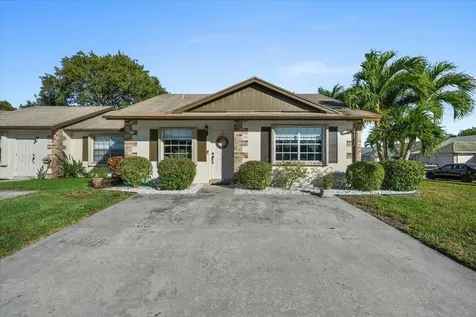 102 Doe Trail Jupiter FL 33458