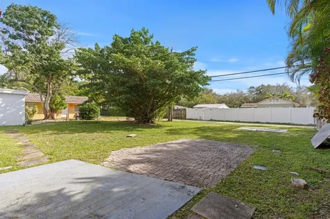 516 Sw 17th Street Fort Lauderdale FL 33315