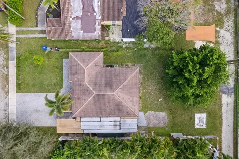 516 Sw 17th Street Fort Lauderdale FL 33315