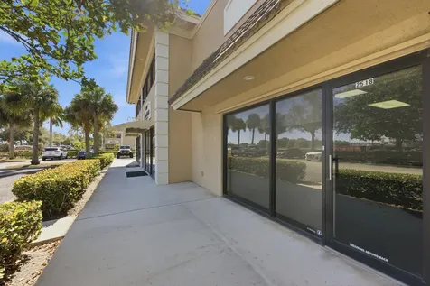 2518 SE Willoughby Boulevard Stuart FL 34994