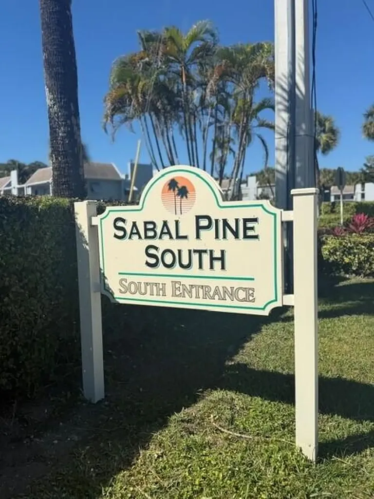 2900 Sw 22nd Avenue Delray Beach FL 33445