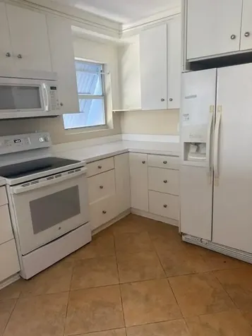 2900 Sw 22nd Avenue Delray Beach FL 33445