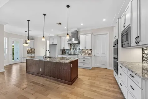 2920 Spanish River Road Boca Raton FL 33432