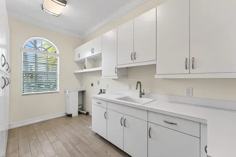 2920 Spanish River Road Boca Raton FL 33432