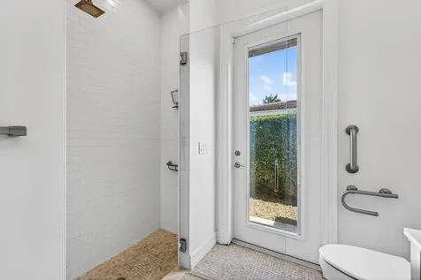 2920 Spanish River Road Boca Raton FL 33432