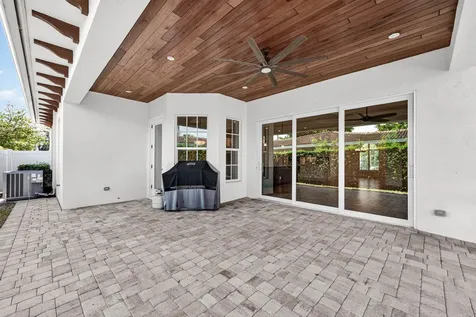 2920 Spanish River Road Boca Raton FL 33432