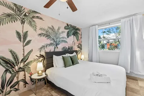1812 Sw 9th Street Fort Lauderdale FL 33312