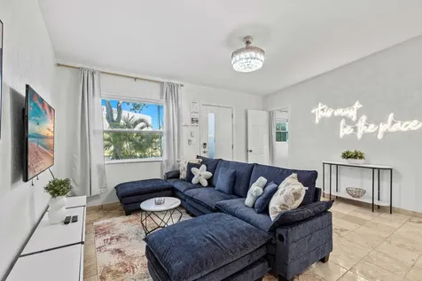 1812 Sw 9th Street Fort Lauderdale FL 33312