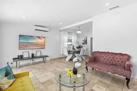 1812 Sw 9th Street Fort Lauderdale FL 33312