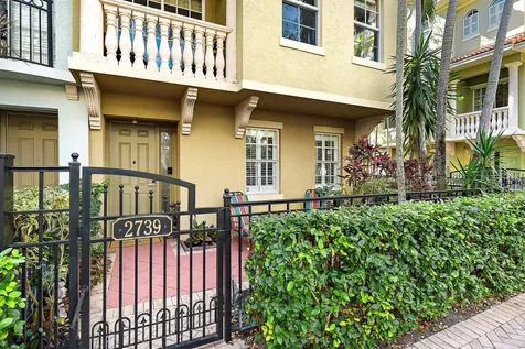 2739 Ravella Way Palm Beach Gardens FL 33410