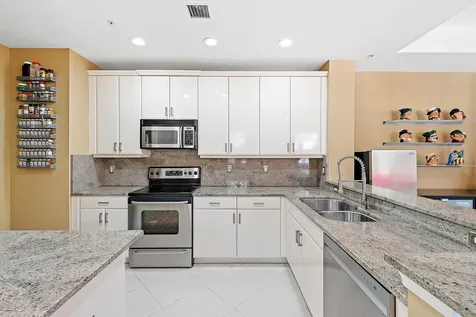 2739 Ravella Way Palm Beach Gardens FL 33410