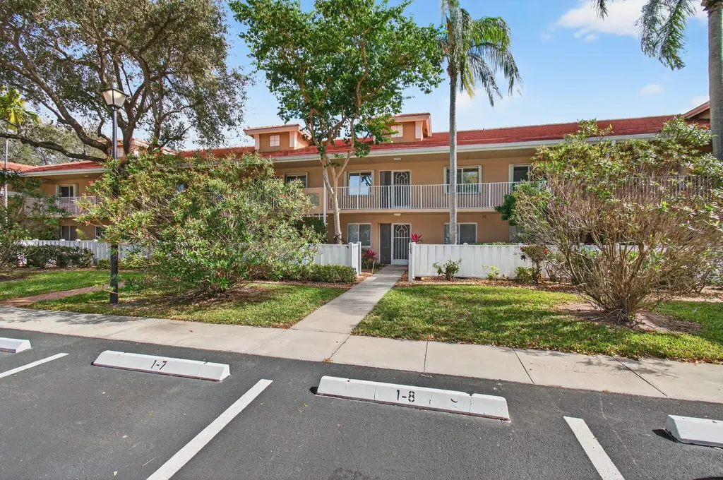 5876 Regal Glen Drive Boynton Beach FL 33437